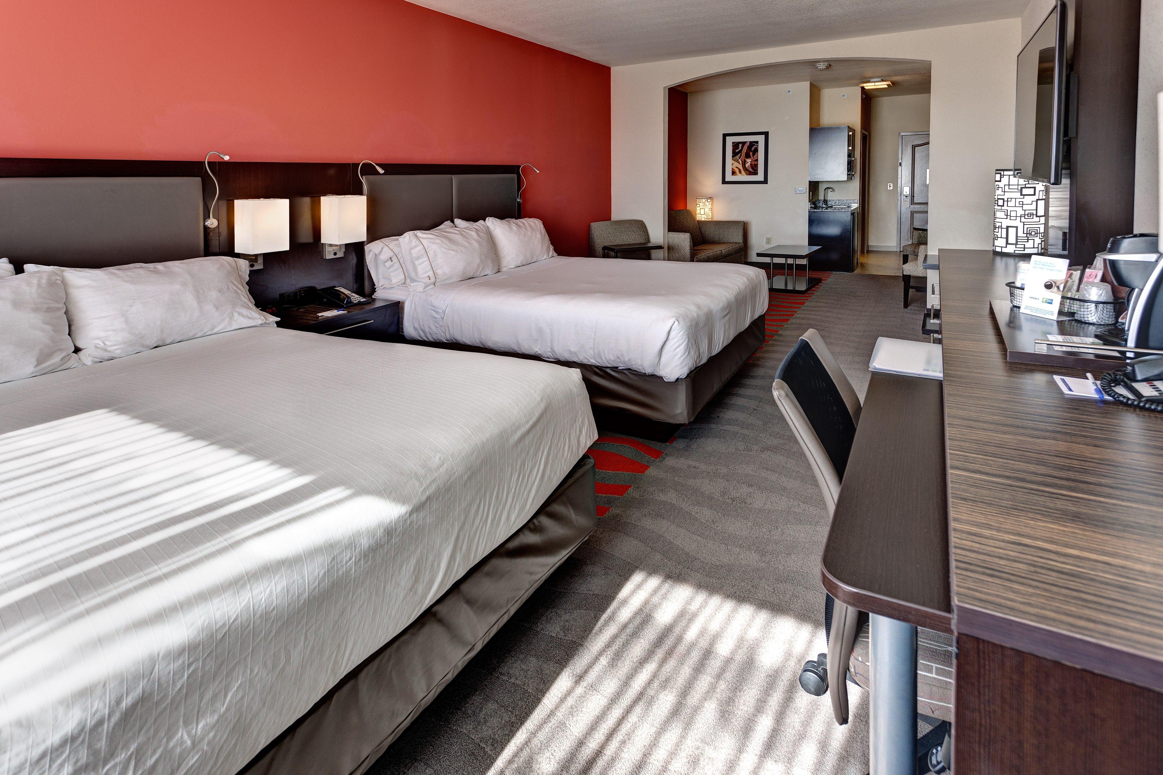 Holiday Inn Express Northwest Maize By Ihg Luaran gambar