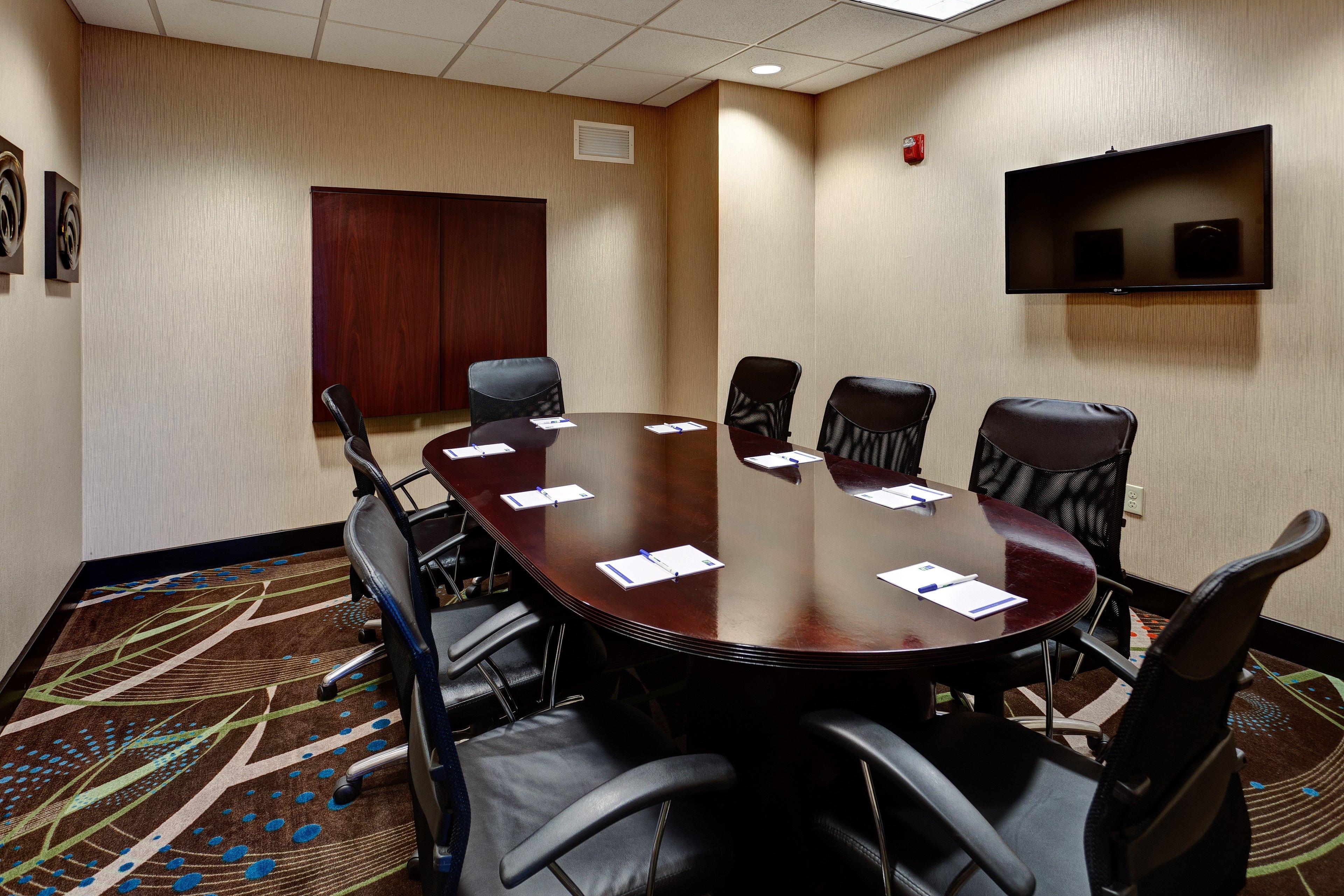 Holiday Inn Express Northwest Maize By Ihg Luaran gambar